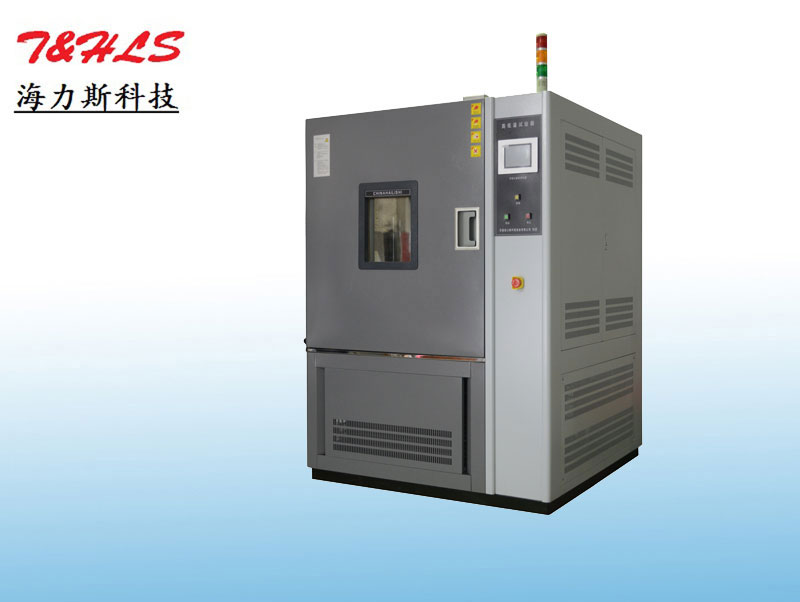 可(kě)程式高(gāo)低(dī)溫交變試驗箱